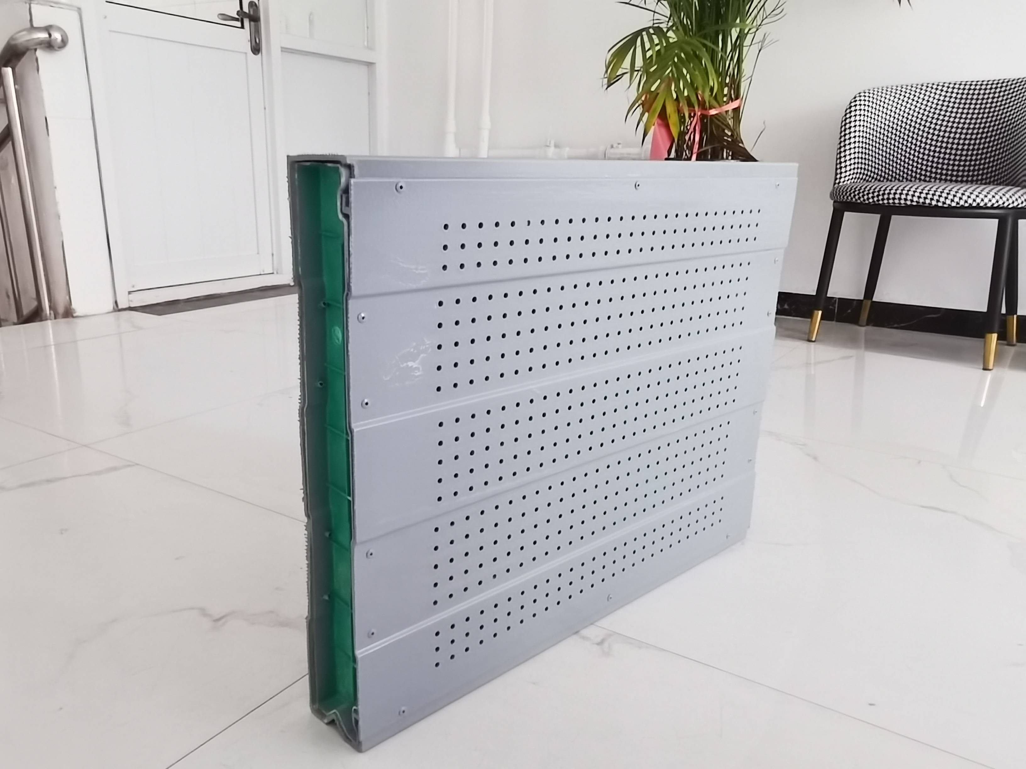 高速公路聲屏障產品特點及組成